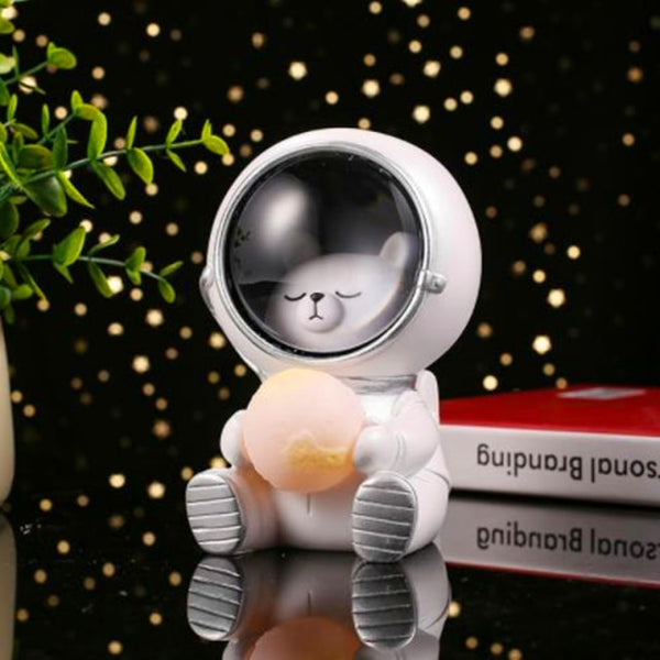 LED Creative Cute Pet Astronaut Night Light - GadiGadPlus.com
